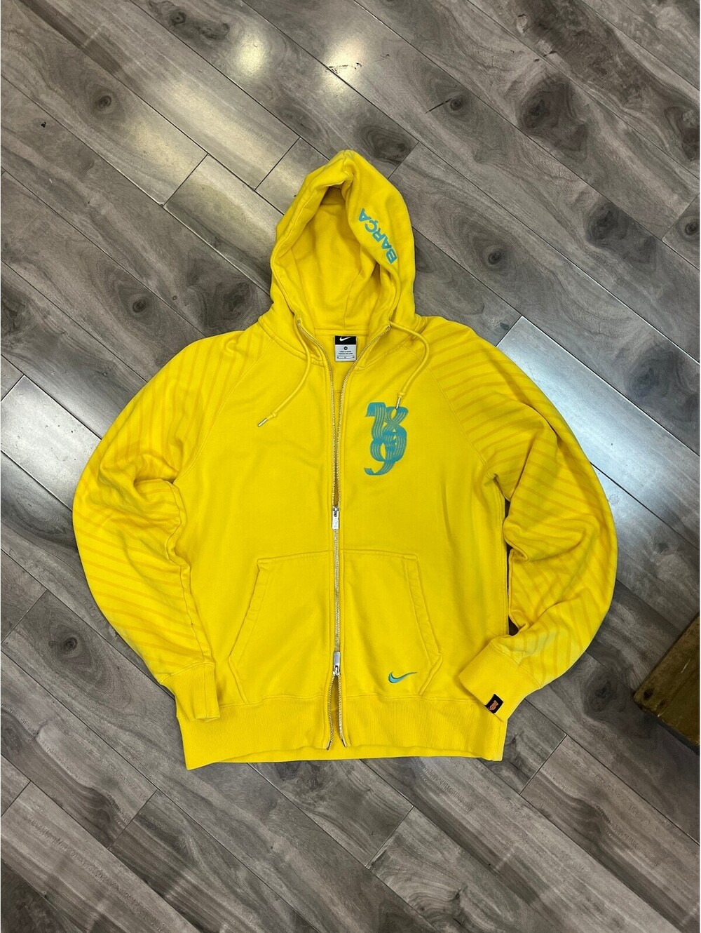 Nike FC Barcelona Full-Zip Hoodie — Yellow Third Kit Style — Size Medium